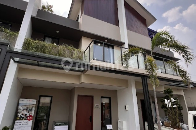 Rumah 3 Lantai Ada Attic Room The Astelia Bintaro 2
