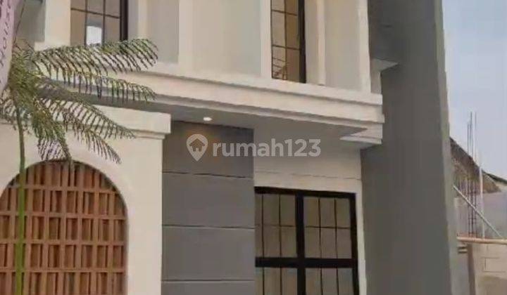 Rumah 2 Lantai American Classic di Sawangan 2