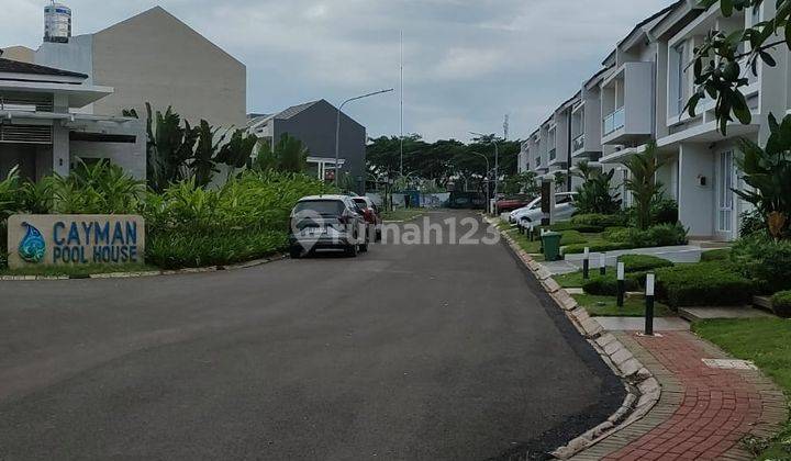 Rumah 2 Lantai Dengan Fasilitas Lengkap Pinggir Jalan Utama 2