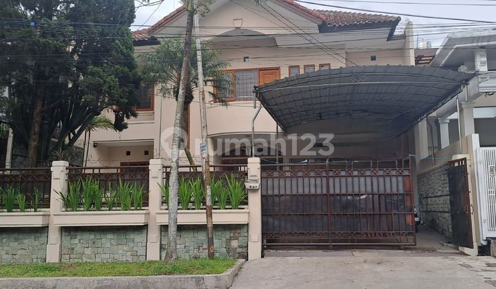 Rumah terawat siap masuk full furnish udara seger 1