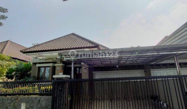 Rumah di Kota baru parahyangan BTD SHM Selatan 1