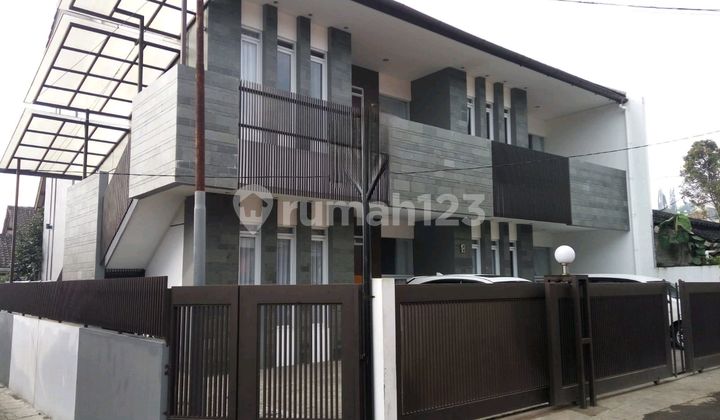 Dijual.vila.siap.huni Di Rt 02/ Rw. 08, Jl. Cendana Rt.02/rw.08, Kayuambon, Lembang, Bandung Barat, Jawa Barat, Indonesia, 40391, Lembang