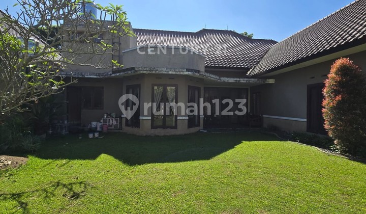 Luxury Furnished House in Bandung Tempo Dulu Kota Baru Parahyangan