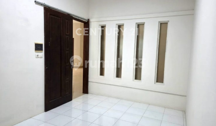 Rumah Bagus Siap Huni Dlm Komplek Singgasana 2