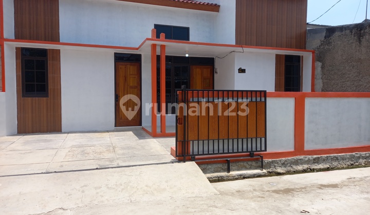 Luxury Spacious Solid South Cikarang House No Renovation No Flooding 2