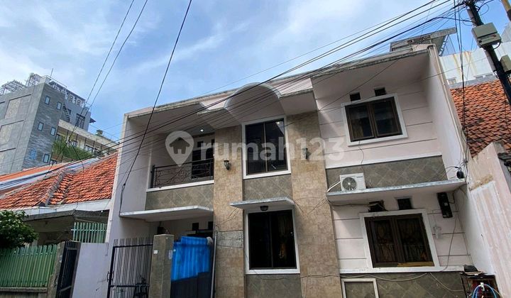 For Quick Sale: Kartini House in Sawah Besar, Central Jakarta 1
