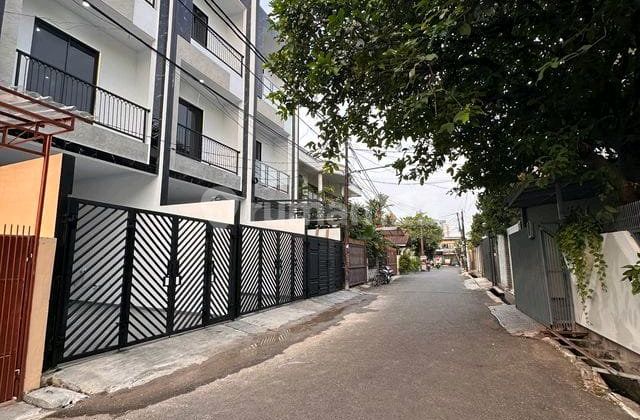 Dijual Ruko Angsana Raya Duri Kepa Kebon Jeruk Jakarta Barat