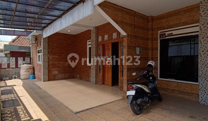 JUAL / SEWA Rumah Terawat Murah Daerah Pulau Pulau Klojen Malang 2