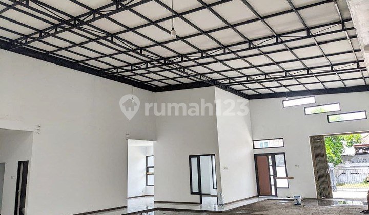 Gudang Kawasan Industri Dekat Exit Tol di Arjosari Malang