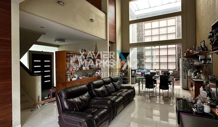 Rumah Hook Mewah Premium di Nieuw Indie Araya Malang 2