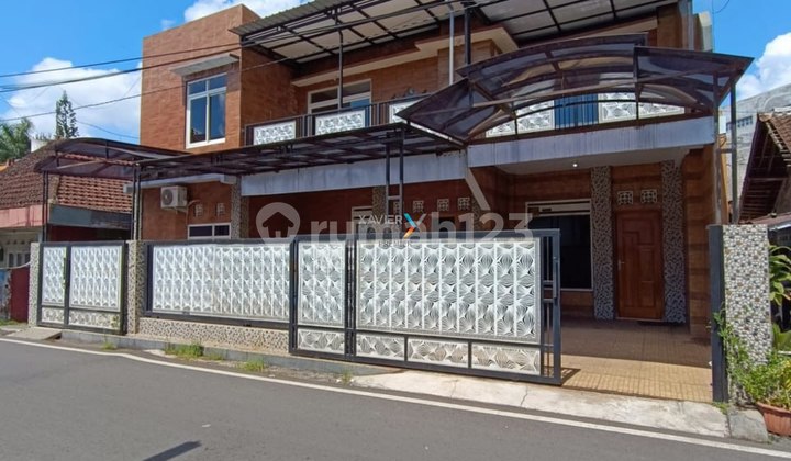 JUAL / SEWA Rumah Terawat Murah Daerah Pulau Pulau Klojen Malang 1