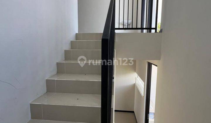 Rumah Baru Modern Minimalis di Villa Bukit Tidar Lowokwaru Malang 2