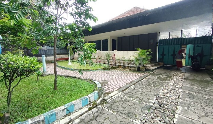 Rumah Klasik Super Strategis di Jl Gunung-Gunung Malang 2
