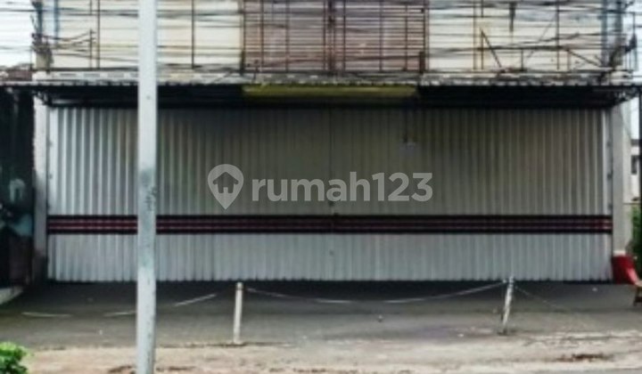 Ruang Usaha Strategis di Poros Ahmad Yani Blimbing Malang 1