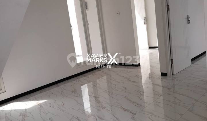 Rumah 2 Lantai Modern Baru Gress di Merjosari Malang 2
