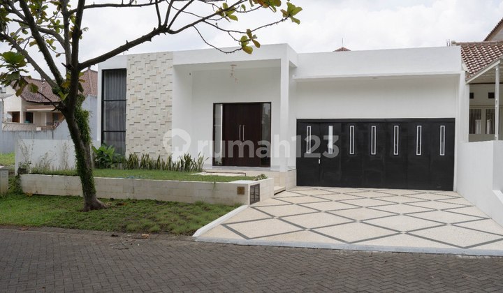 Villa Kontrakan Aesthetic Furnished di Riverside Blimbing Malang 1