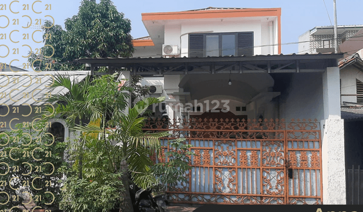 Dijual Rumah 2 Lantai Di Matraman Jakarta Timur 1