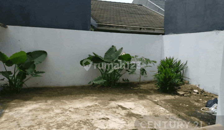 DISEWAKAN RUMAH 2 LANTAI DI CITRA GRAN CIBUBUR 2