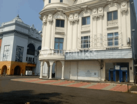 FOR RENT: ADJOINING SHOPHOUSES AT CIBUBUR TIMES SQUARE, JATISAMPURNA, BEKASI 2