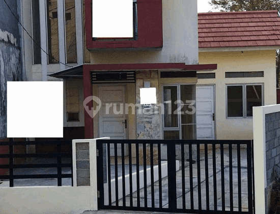 BEAUTIFUL HOUSE FOR SALE IN DE BALE TAPOS HOUSING ESTATE 2