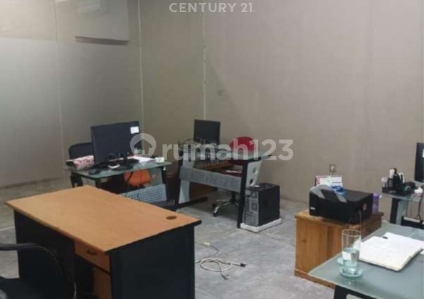3-Storey Linked Shop House in Jati Asih, Bekasi 2