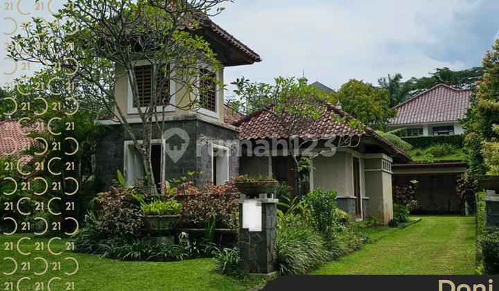 House in Rancamaya Golf Estate Bogor
