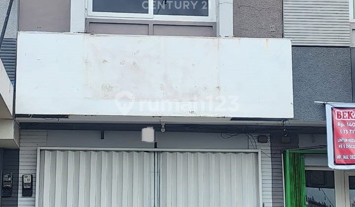 Ready-to-Use Shophouse in Cibubur Tourism City 2