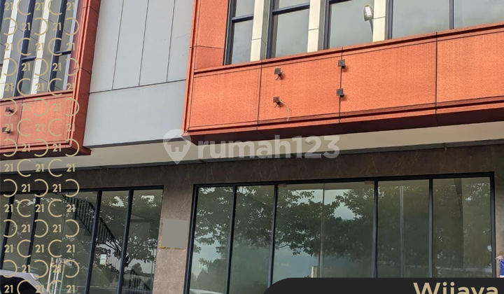 Disewakan Ruko 3 Lantai Siap Pakai di Kota Wisata Cibubur Disewakan Ruko 3 Lantai Siap Pakai di Kota Wisata Cibubur