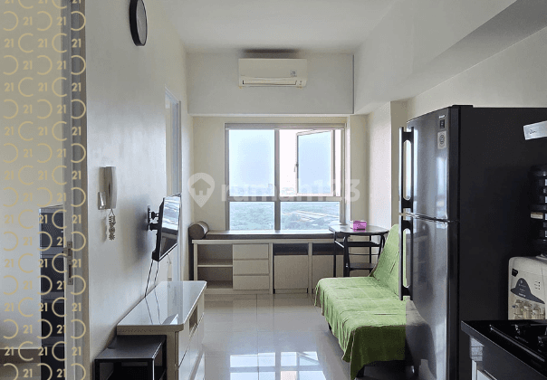 DIJUAL 1 UNIT APARTEMEN DI SPRING LAKE SUMMARECON 1