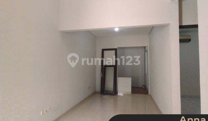 Disewakan Rumah di Perumahan Legenda Wisata Cibubur Disewakan Rumah di Perumahan Legenda Wisata Cibubur