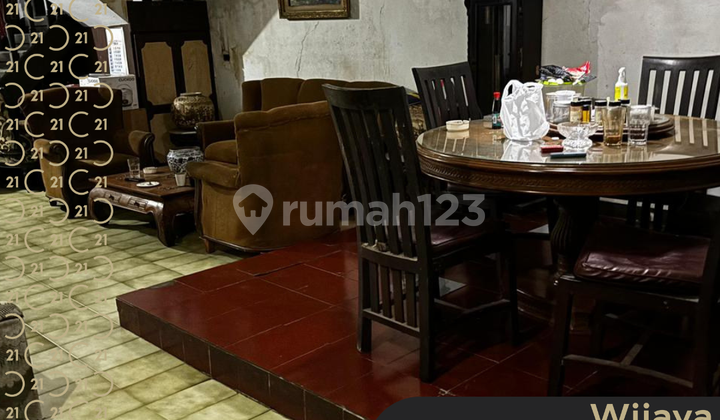 DIJUAL RUMAH DI PEJOMPONGAN TANAH ABANG JAKARTA PUSAT