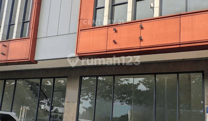 3-Storey Ready-to-Use Shop House in Cibubur Tourist City 2
