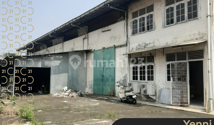 FACTORY ON JILANKAP TAPOS DEPOK ROAD