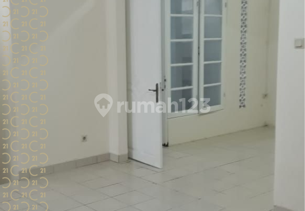 HOUSE IN THE TOURIST CITY OF CIBUBUR GUNUNG PUTRI BOGOR