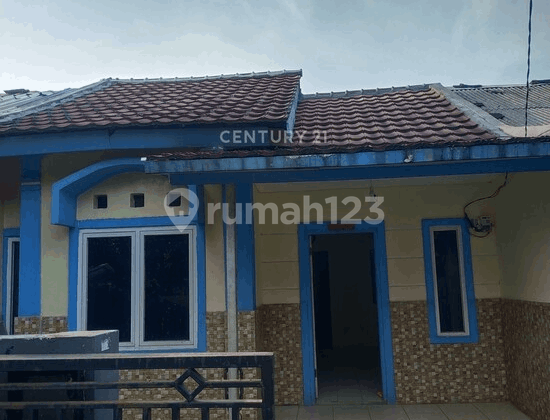 Ready-to-Occupy House in Bukit Putra Cileungsi Bogor 2