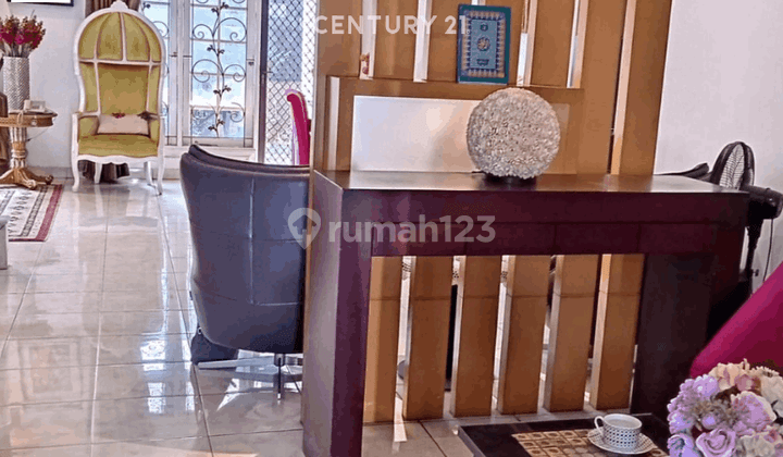 foto lainnya dijual rumah 2 lantai di