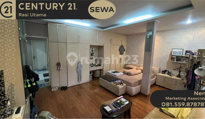 2-Story House in Green Park Pinewood Housing, Bekasi 2-Story House in Green Park Pinewood Housing, Bekasi