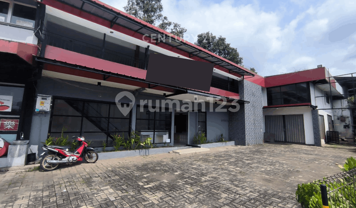 Shop house on Jalan Alternatif Cibubur, Jatisampurna, Bekasi. 2