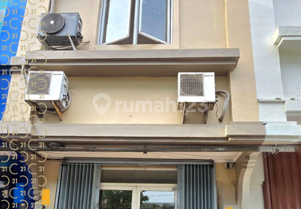 Disewakan Ruko 3 Lantai di Kota Wisata Cibubur