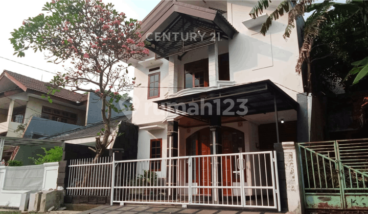 DISEWAKAN RUMAH 2 LANTAI DI BUKIT PERMAI CIBUBUR JAKARTA TIMUR 2