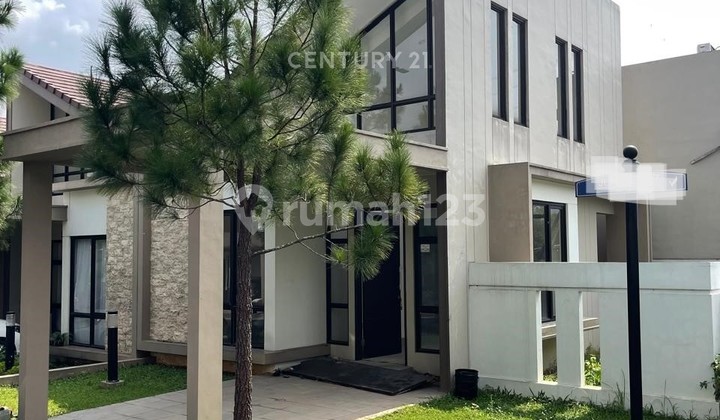 2-Story House in Podomoro Golf View, Gunung Putri, Bogor 2
