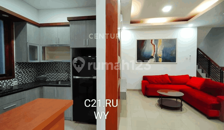 Disewakan Rumah 2 Lantai di Dalam Cluster Kota Wisata Cibubur 2