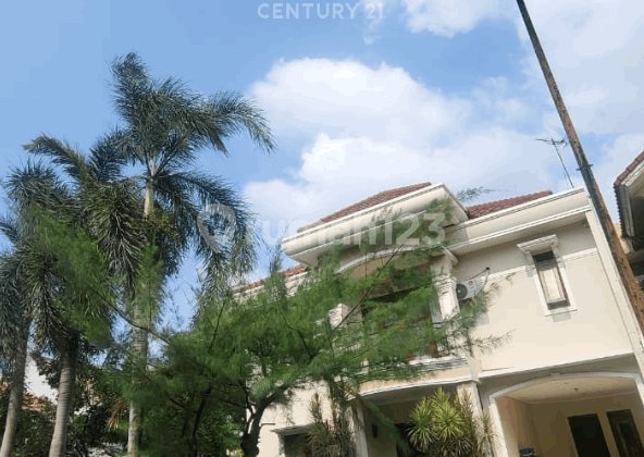 Dijual Rumah 2 Lantai di Dalam Kota Wisata Cibubur 2