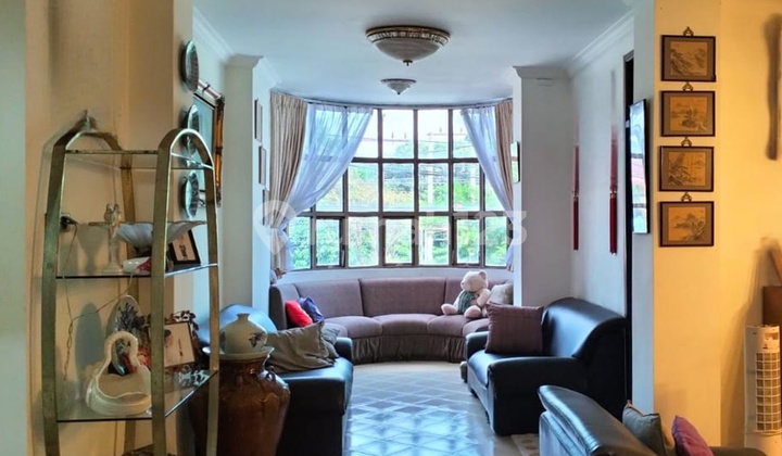 5-story shop house in the city center of Balikpapan 2