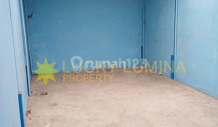 Warehouse 11x30 Ready to Use, Can Accommodate Containers Up to 40 Feet