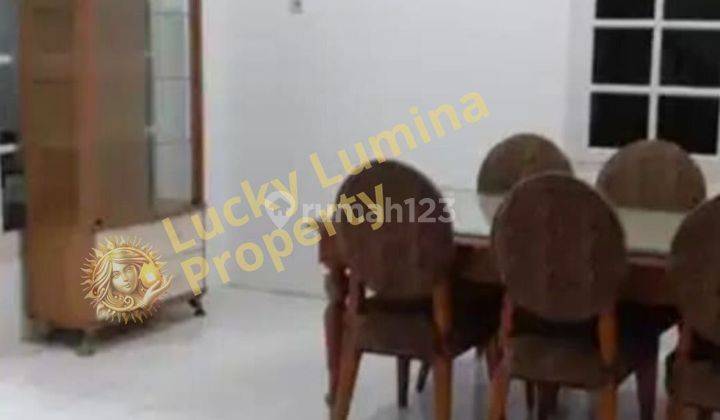 Rumah Hook 2 Lantai 4 KT di perumahan elit 1