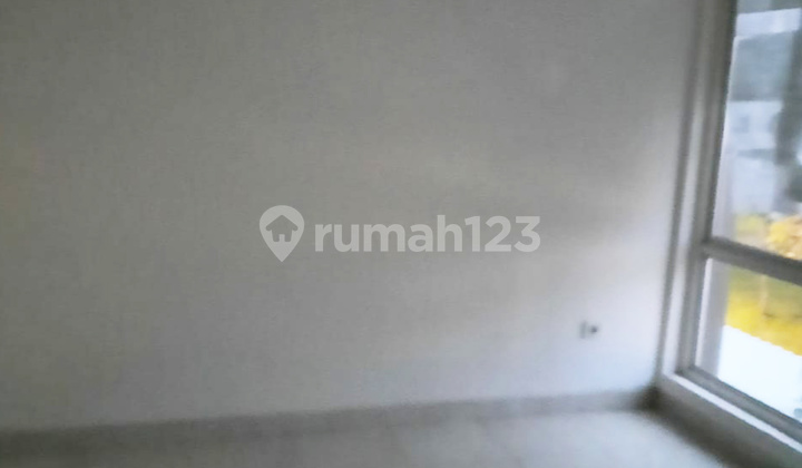 Rumah 3 Kamar Tidur 2 lantai di Grand City Balikpapan 2