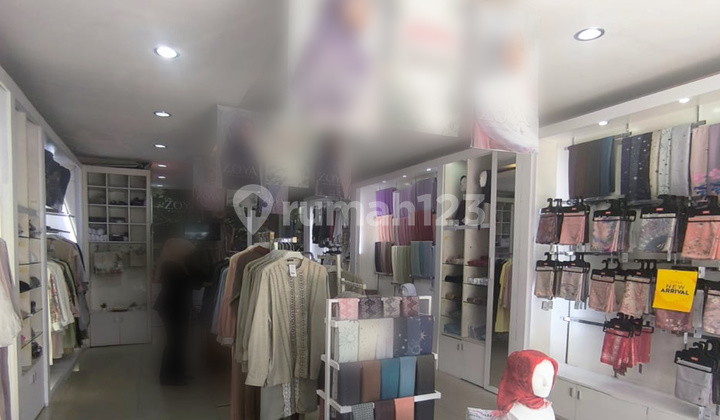 Ruko Bandar Tengah Kota Balikpapan is suitable for culinary shops.