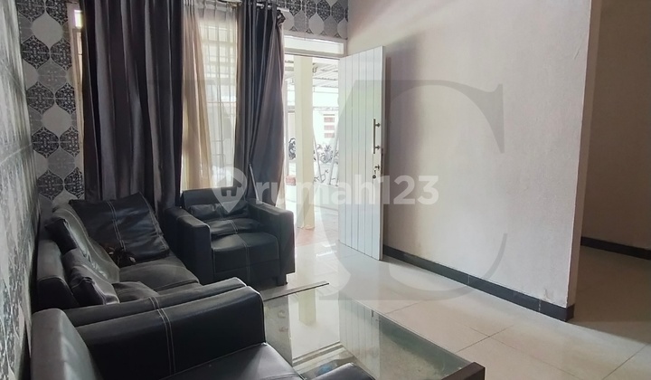 Ready-to-occupy 3-Bedroom House in Wika Balikpapan Housing Complex Ready-to-occupy 3-Bedroom House in Wika Balikpapan Housing Complex