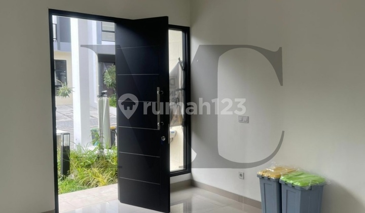 Rumah Minimalis Tengah Kota di Perumahan Elit Grand City
